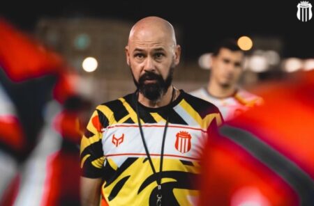 مدرب الرياض بعد السداسية أمام القادسية: لا أعلم ما الذي حدث