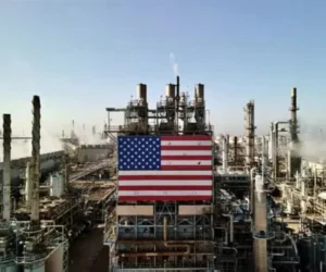 توقعات بارتفاع أرباح شركات التكرير الأمريكية إلى 325.5 مليار دولار بحلول 2026 توقعات بارتفاع أرباح شركات التكرير الأمريكية إلى 325.5 مليار دولار بحلول 2026