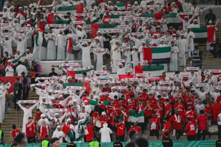 تخصيص 6 طائرات خاصة لدعم المنتخب الإماراتي تخصيص 6 طائرات خاصة لدعم المنتخب الإماراتي