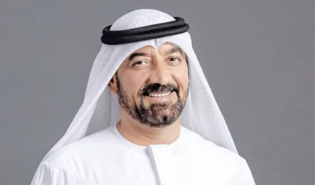 أحمد بن سعيد يعلن تخصيص 1.8 مليار درهم لتوسعة «دبي كوميرسيتي» أحمد بن سعيد يعلن تخصيص 1.8 مليار درهم لتوسعة «دبي كوميرسيتي»