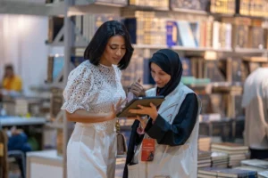 باب التسجيل مفتوح للمتطوعين في معرض الشارقة الدولي للكتاب