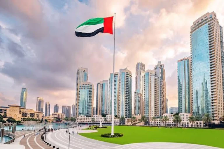 الإمارات ضمن قائمة أقوى 20 اقتصاداً عالمياً بدعم من انفتاح الأسواق والسياسات التنموية