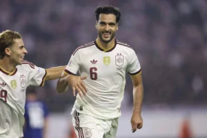 ميرينو يقود إسبانيا للفوز في دوري الأمم الأوروبية بعد مشاركته كبديل