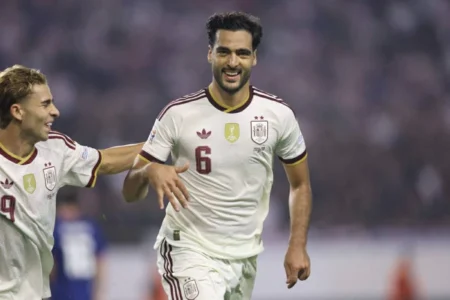 ميرينو يقود إسبانيا للفوز في دوري الأمم الأوروبية بعد مشاركته كبديل