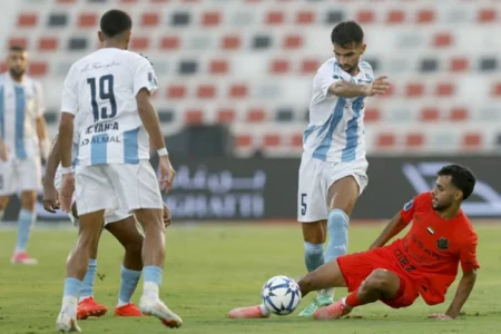 شباب الأهلي يحقق انتصاره الأول في كأس مصرف أبوظبي الإسلامي