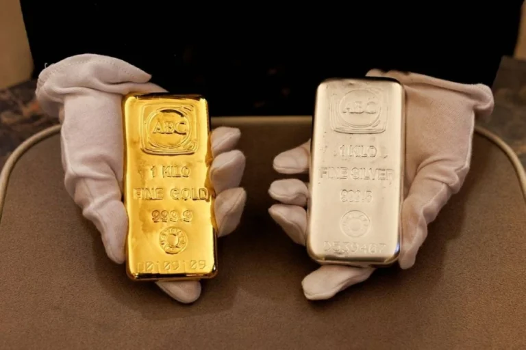 الذهب يغلق تعاملات الأسبوع قرب 4150 دولاراً للأونصة والفضة عند 59.62 دولاراً الذهب يغلق تعاملات الأسبوع قرب 4150 دولاراً للأونصة والفضة عند 59.62 دولاراً