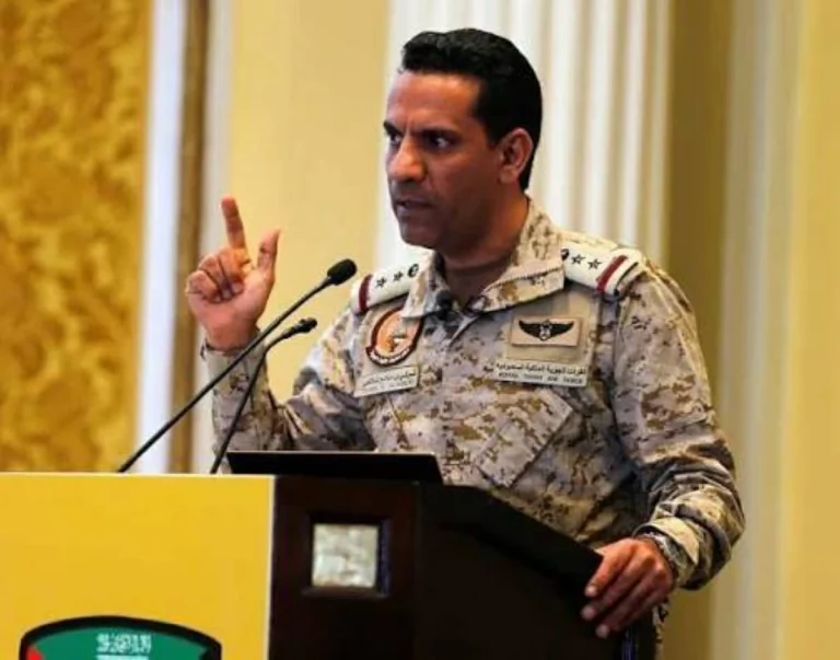 سقوط مقذوف في محيط مطار الملك فهد بالدمام