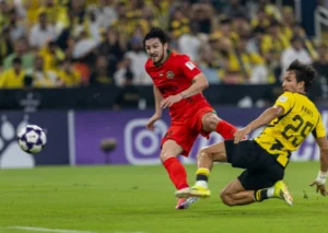 سردار يقود شباب الأهلي للفوز على الاتحاد في جدة بثنائية نظيفة