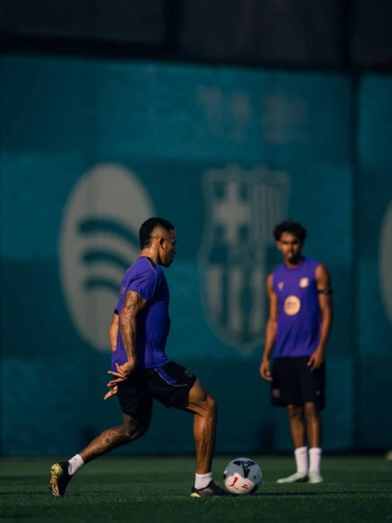 موعد مباراة برشلونة وريال بيتيس في الدوري الإسباني والقنوات الناقلة وطرق المشاهدة