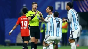 سيناريو هدف مصر الملغى أمام الأرجنتين يتكرر في شباك برشلونة