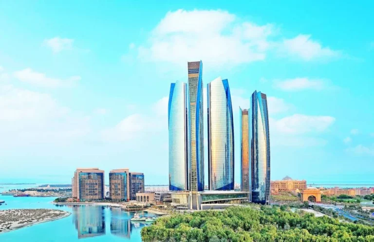 الإمارات تعزز مكانتها وجهة عالمية أولى للاستثمار والمستثمرين