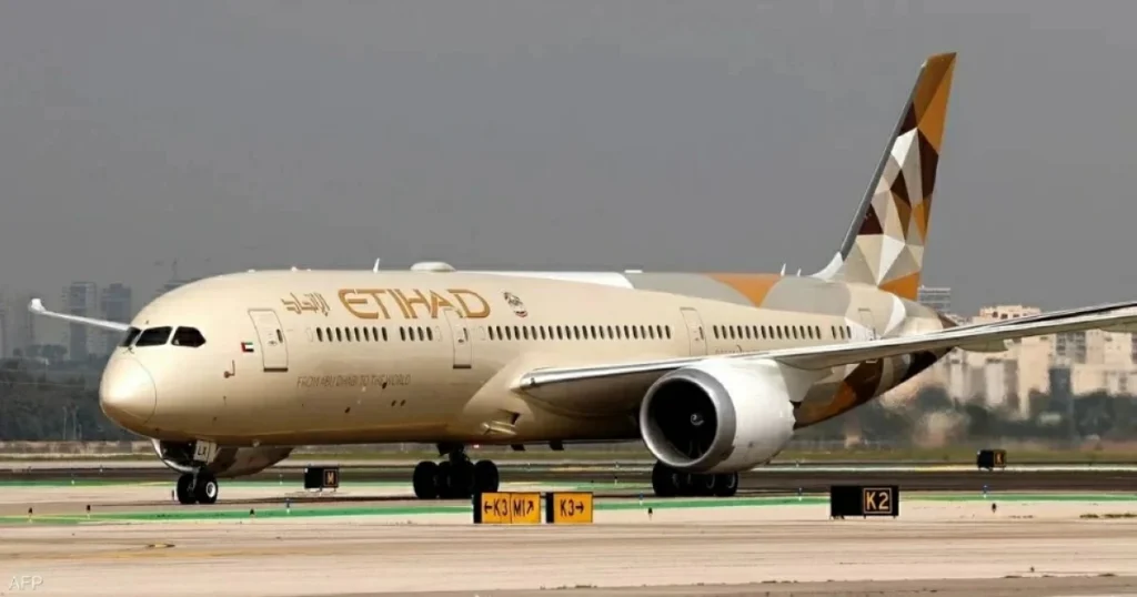 ناقلات إماراتية تمدد تعليق رحلاتها إلى مدن سعودية حتى 24 الجاري ناقلات إماراتية تمدد تعليق رحلاتها إلى مدن سعودية حتى 24 الجاري