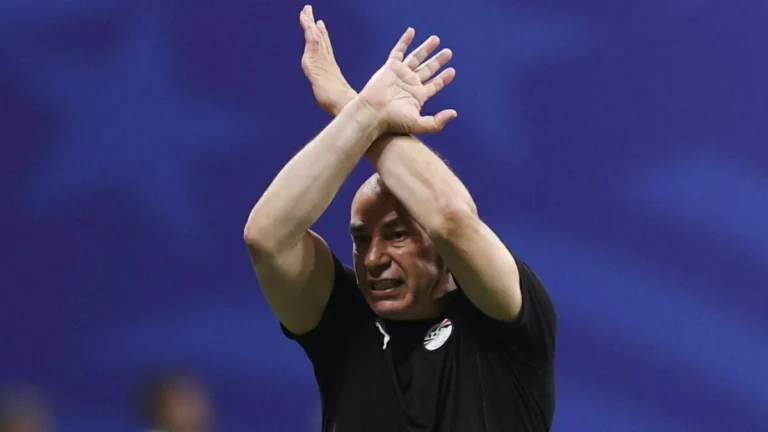 فيفا يعاقب حسام وإبراهيم حسن وزيكو واتحاد الكرة يدرس الاستئناف فيفا يعاقب حسام وإبراهيم حسن وزيكو واتحاد الكرة يدرس الاستئناف