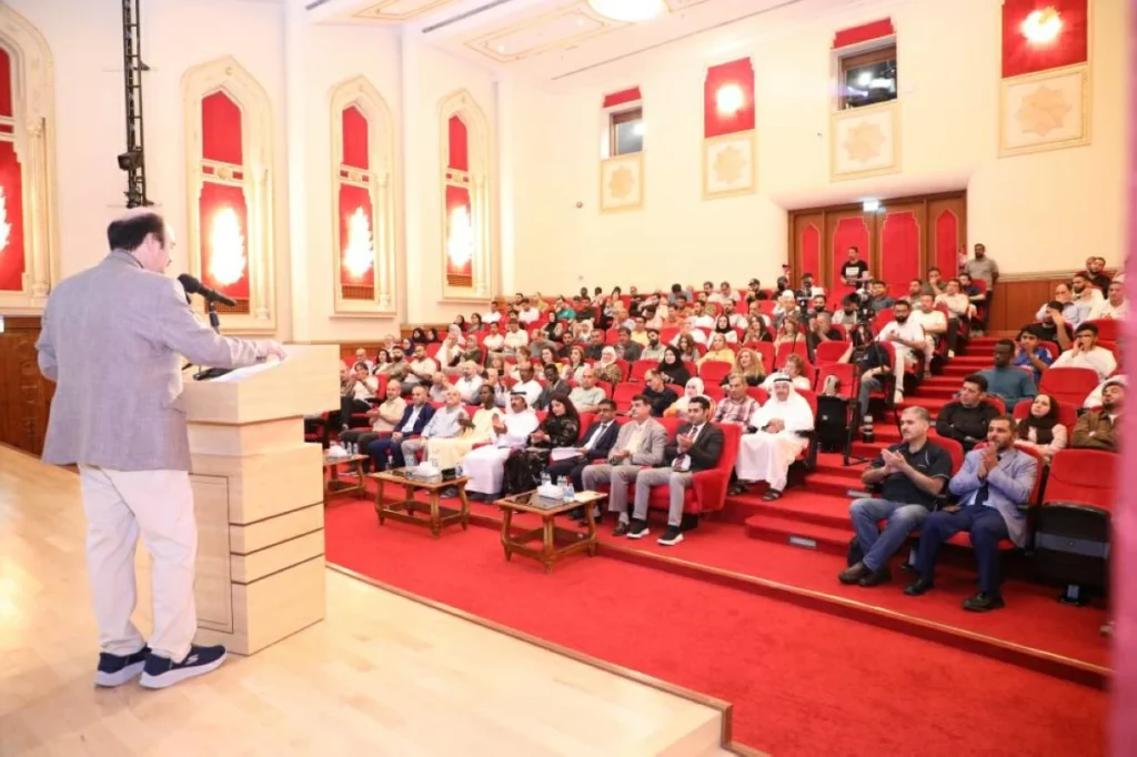 قصائد بيت الشعر تحلق في آفاق الخيال