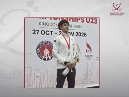 أدهم الديب يحصد ميدالية فضية للمنتخب القطري في بطولة آسيا للمبارزة أدهم الديب يحصد ميدالية فضية للمنتخب القطري في بطولة آسيا للمبارزة