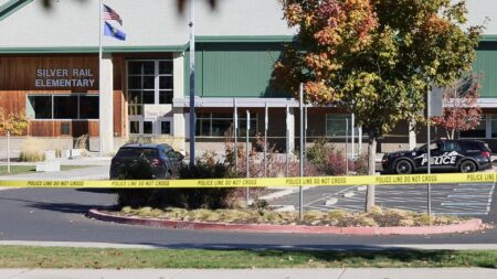 مقتل 5 أشخاص في حادث إطلاق نار داخل مدرسة بأوريغون