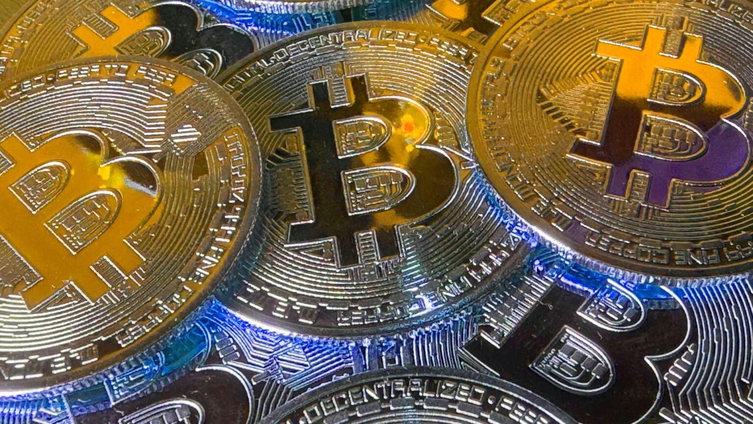 قطاع العملات الرقمية يتعرض لأكبر عملية سطو بنكي في التاريخ البشري